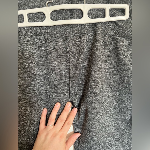 2/$45 Gymshark Adapt leggings 2/$45 - Picture 2 of 4